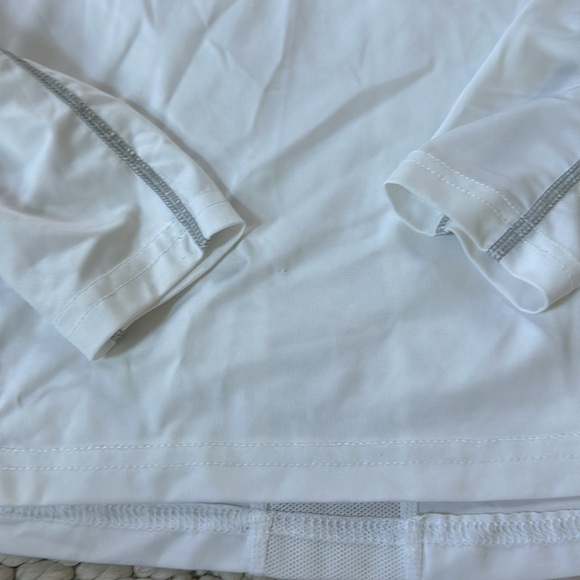 Preowned good condition Nike pro dri fit fitted Size M. - Picture 4 of 7